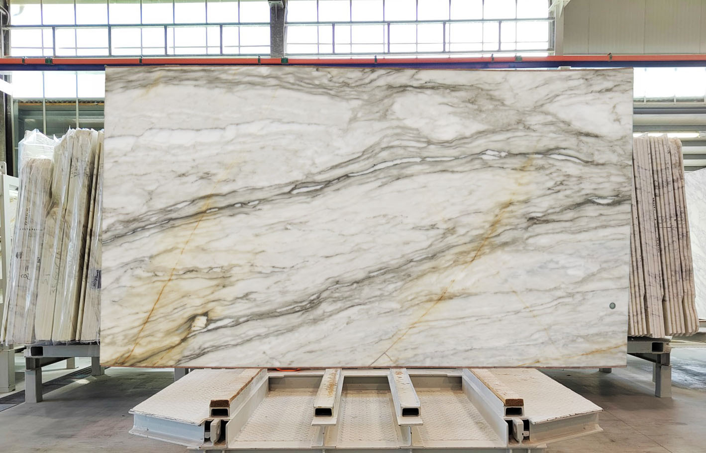 TC Marmi SRLS - Stone Decor Europe S.L - Carrara Italy - marble slabs, producer and supplier natural stone for projects TC Marmi SRLS - Stone Decor Europe S.L - Carrara Italy - marble slabs, producer and supplier natural stone for projects